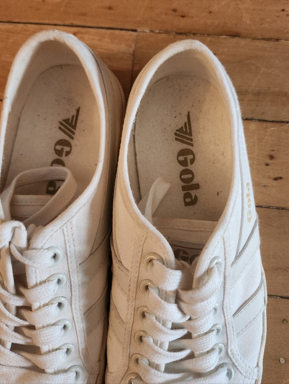 Gola Coaster (Style CLA174) Classic Canvas Sneaker, Size 6, Off-white - Picture 4 of 11